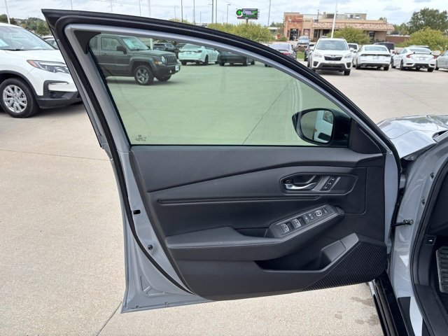 Certified 2025 Honda Accord Sport image 10