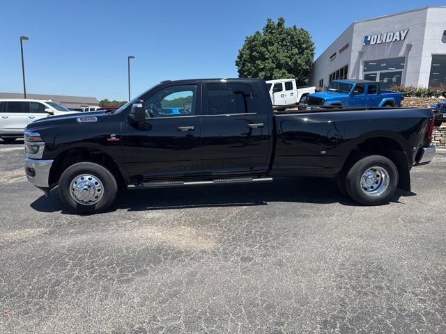 New 2026 RAM 3500 Tradesman AWD/4WD image 2