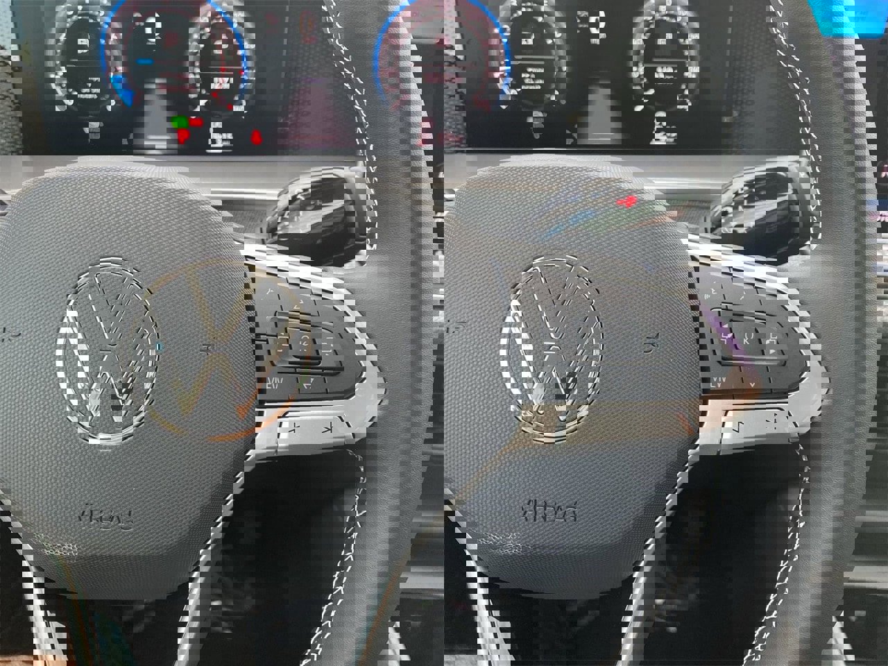 New 2025 Volkswagen Tiguan S image 21