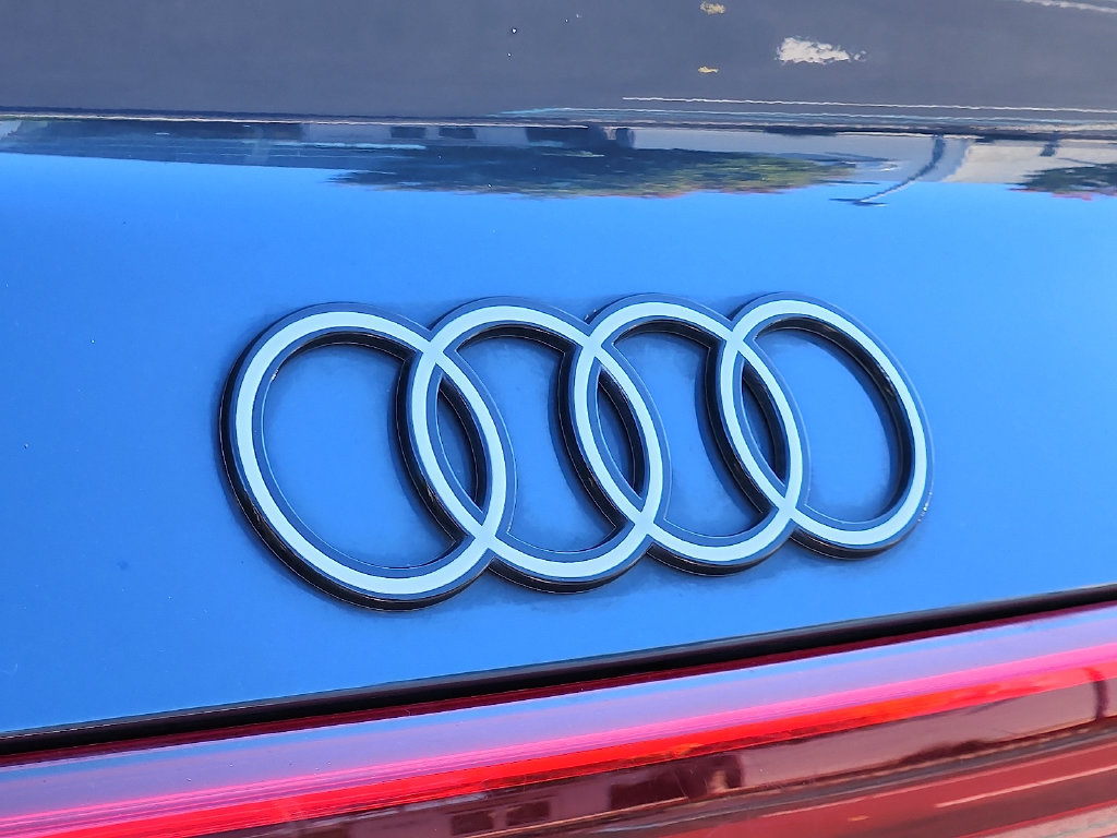 Certified 2024 Audi Q8 e-tron Premium Plus AWD/4WD image 28
