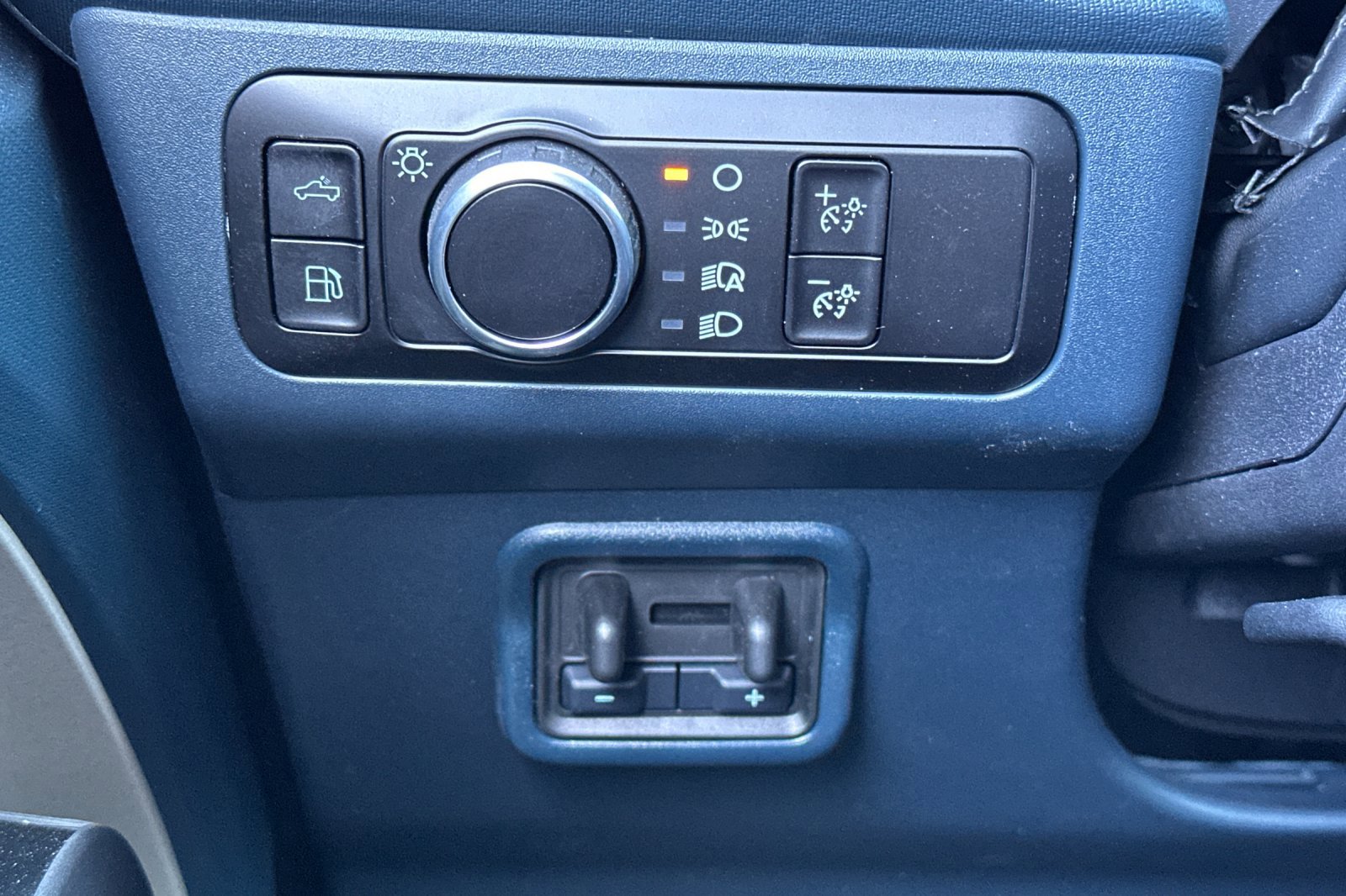 Used 2026 Ford Maverick Lariat image 26