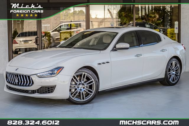 Used 2018 Maserati Ghibli RWD image 1