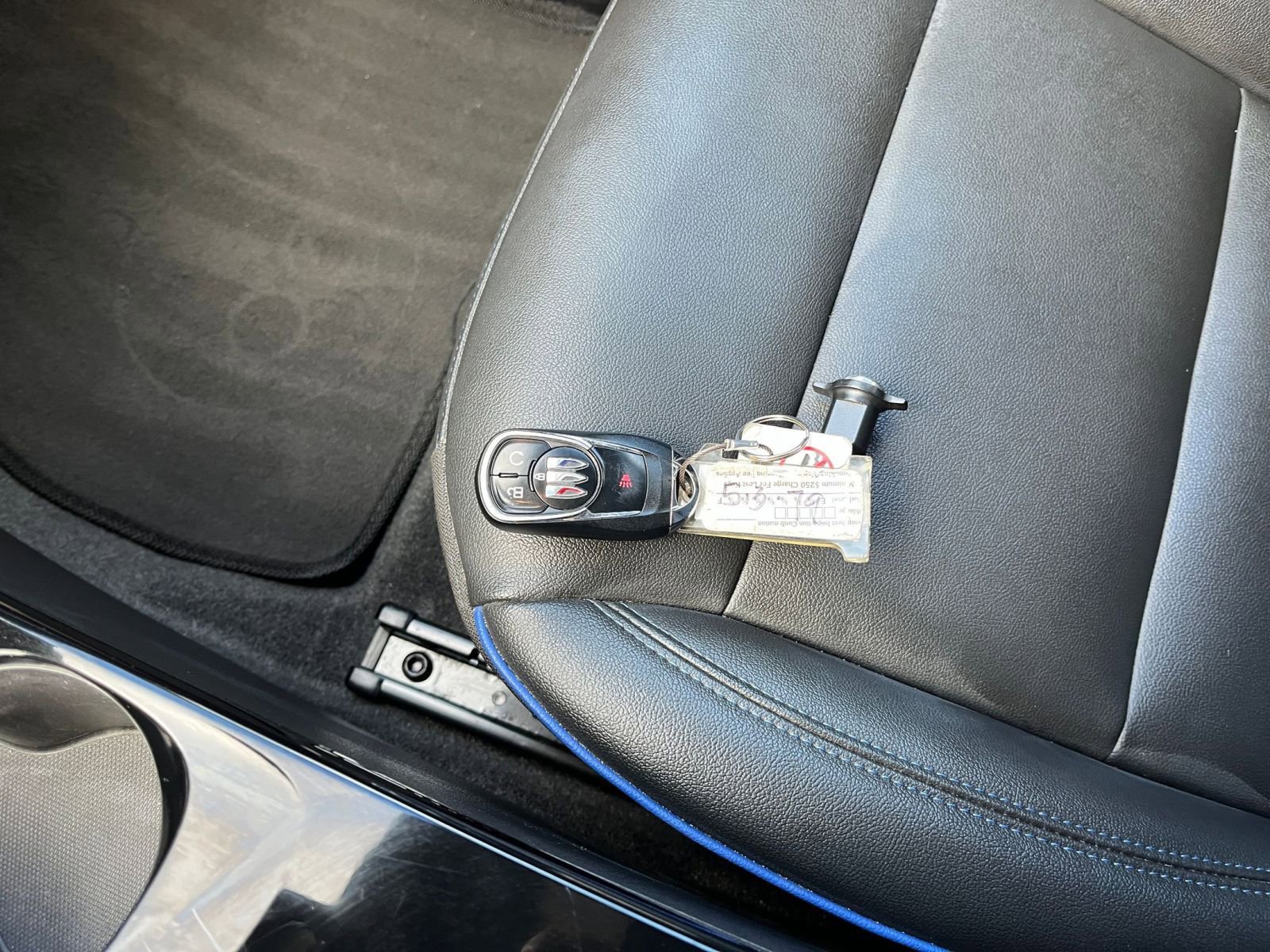 Used 2025 Buick Envista Sport Touring image 18