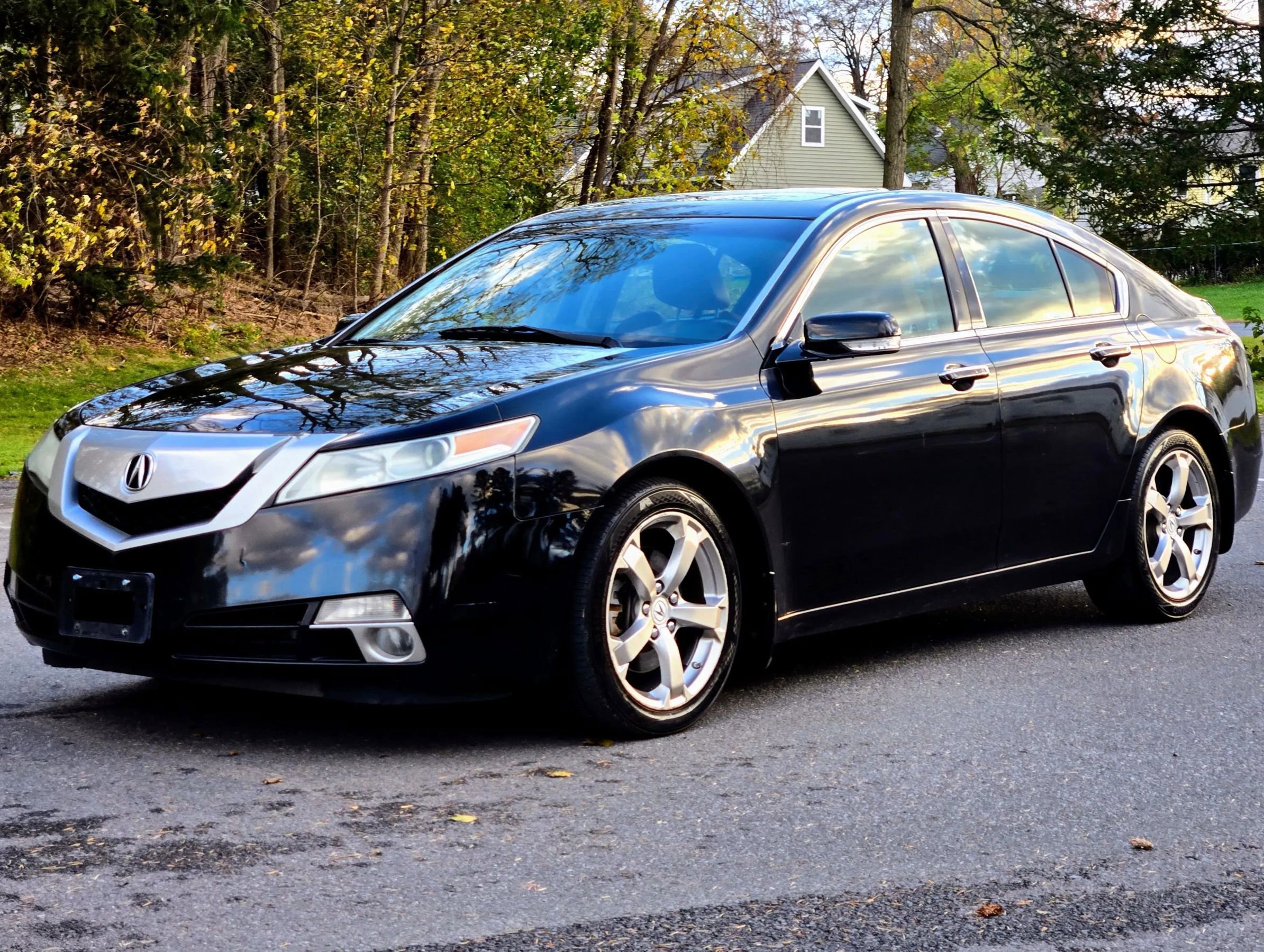 Used 2010 Acura TL SH-AWD image 1