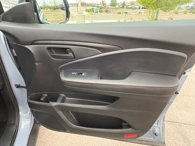 Used 2025 Honda Ridgeline TrailSport image 31