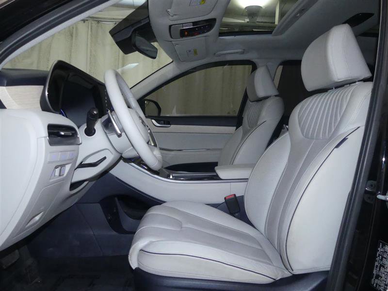 Used 2023 Hyundai Palisade Limited AWD/4WD image 26