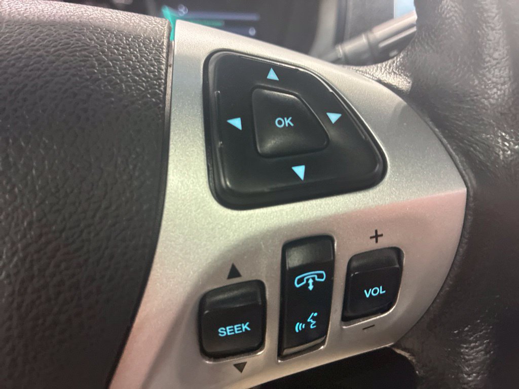 Used 2015 Ford Explorer XLT w/ Equipment Group 202B AWD/4WD image 20