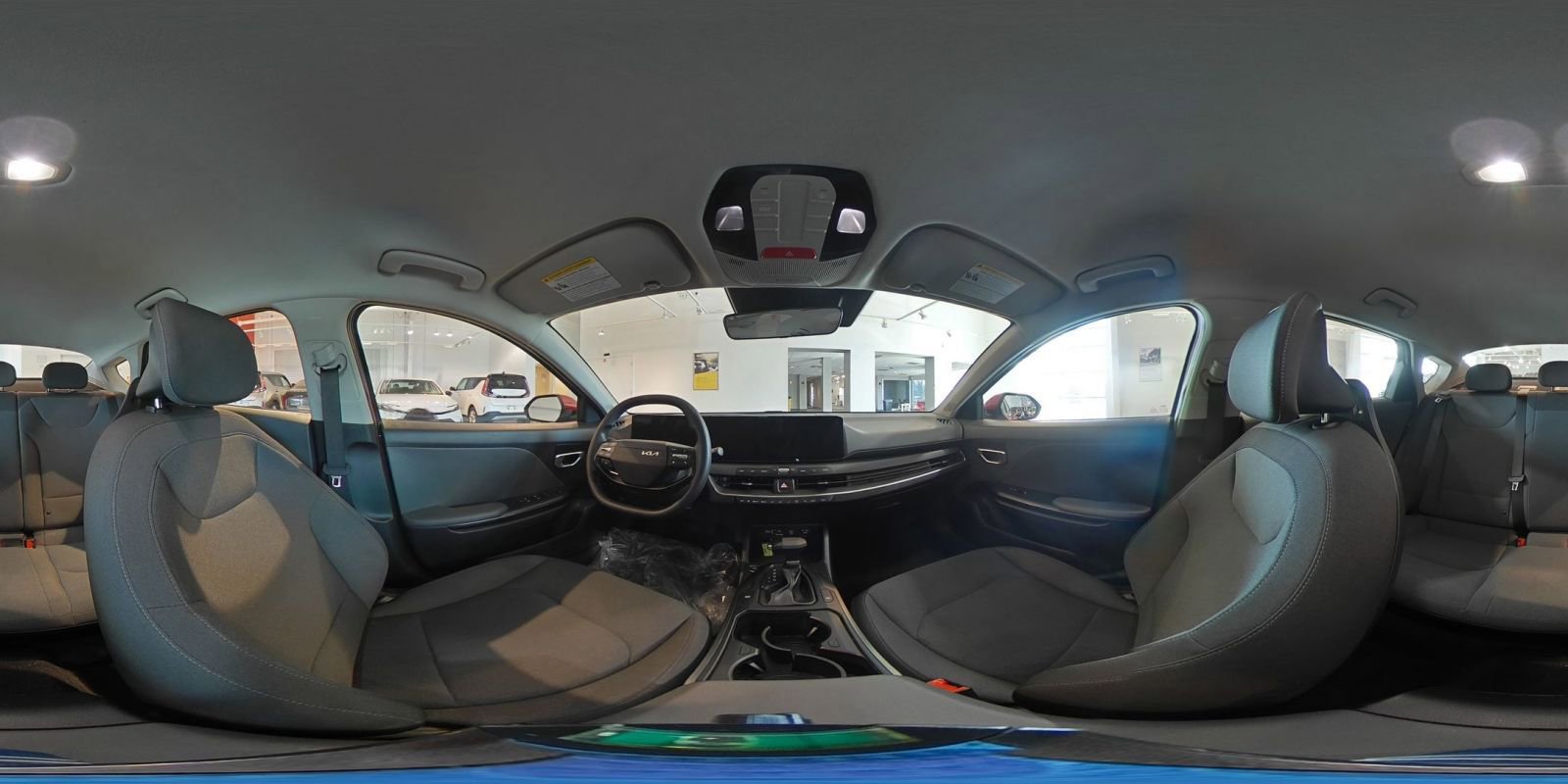 Used 2025 Kia K4 LXS image 41