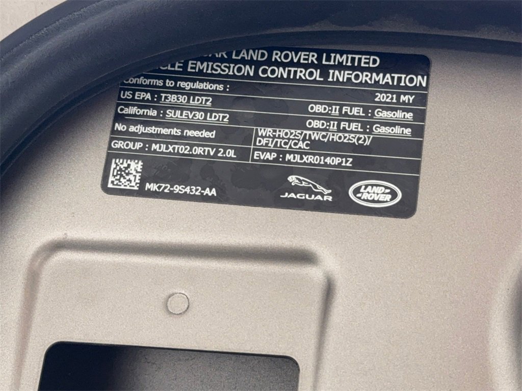 Used 2021 Land Rover Range Rover Evoque R-Dynamic SE image 59
