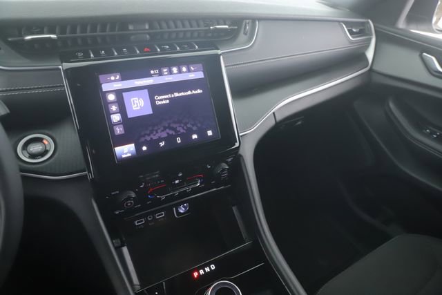 Used 2025 Jeep Grand Cherokee L Laredo w/ Luxury Tech Group I image 26