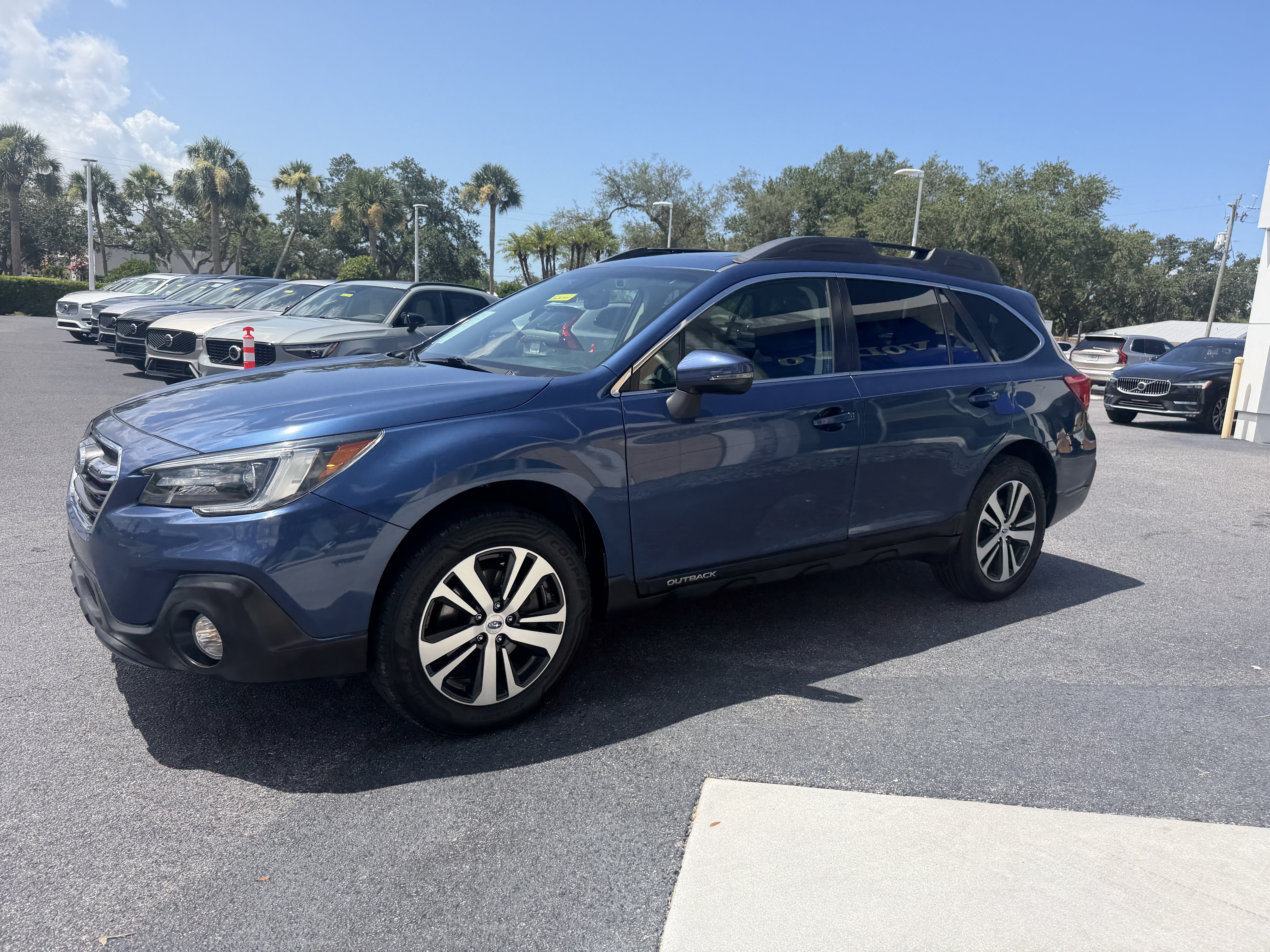 Used 2019 Subaru Outback 2.5i Limited AWD/4WD image 7