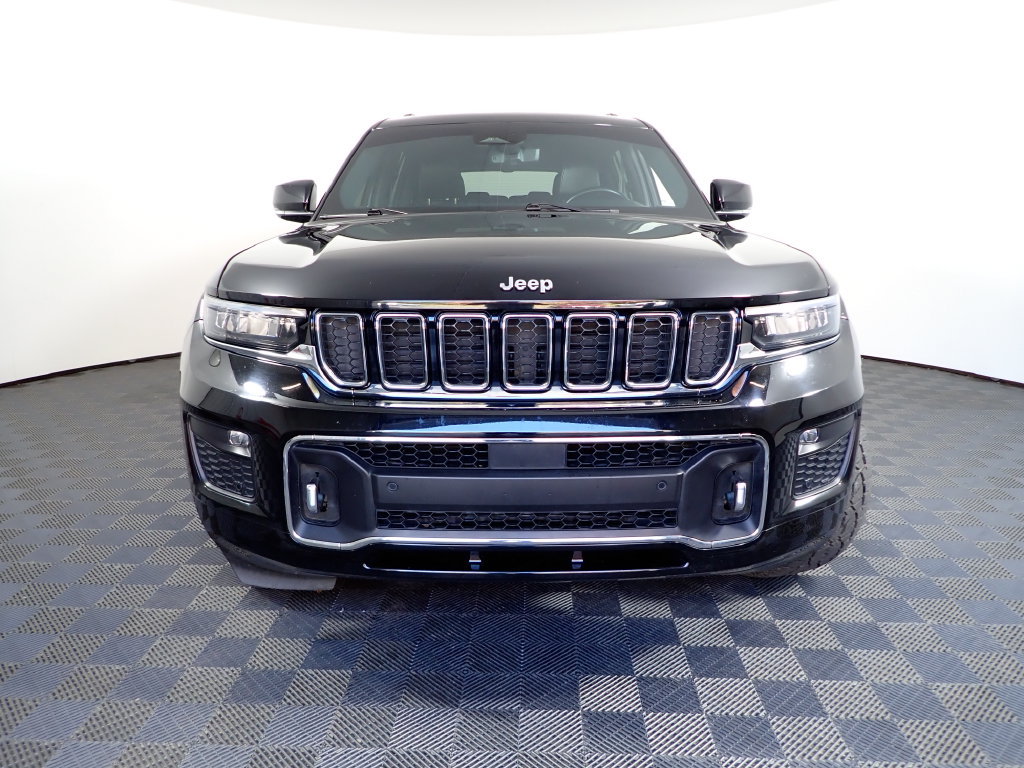Used 2021 Jeep Grand Cherokee L Overland w/ Luxury Tech Group IV AWD/4WD image 11