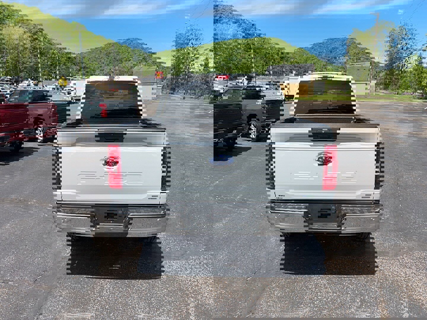 Used 2023 Ford F150 XLT image 6