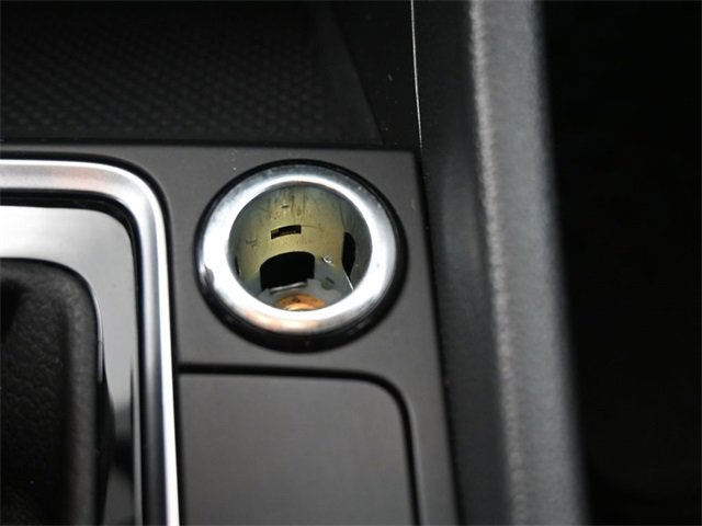 Used 2020 Volkswagen Jetta SE image 9