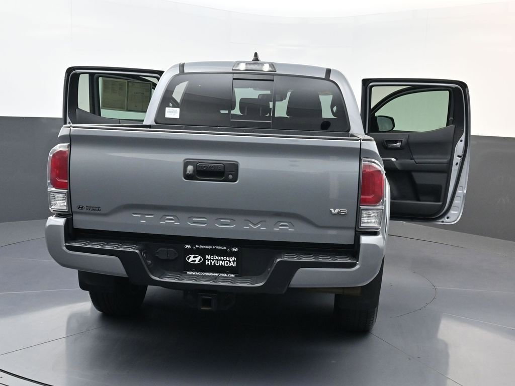 Used 2021 Toyota Tacoma TRD Sport AWD/4WD image 28