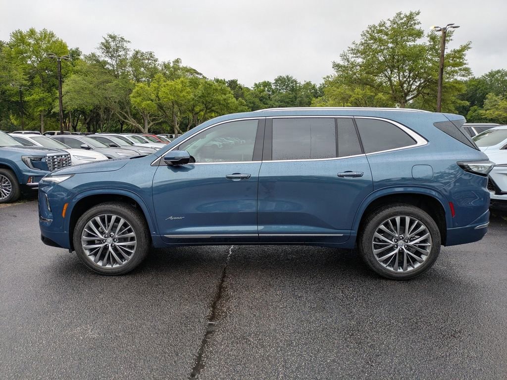 New 2026 Buick Enclave Avenir FWD image 7