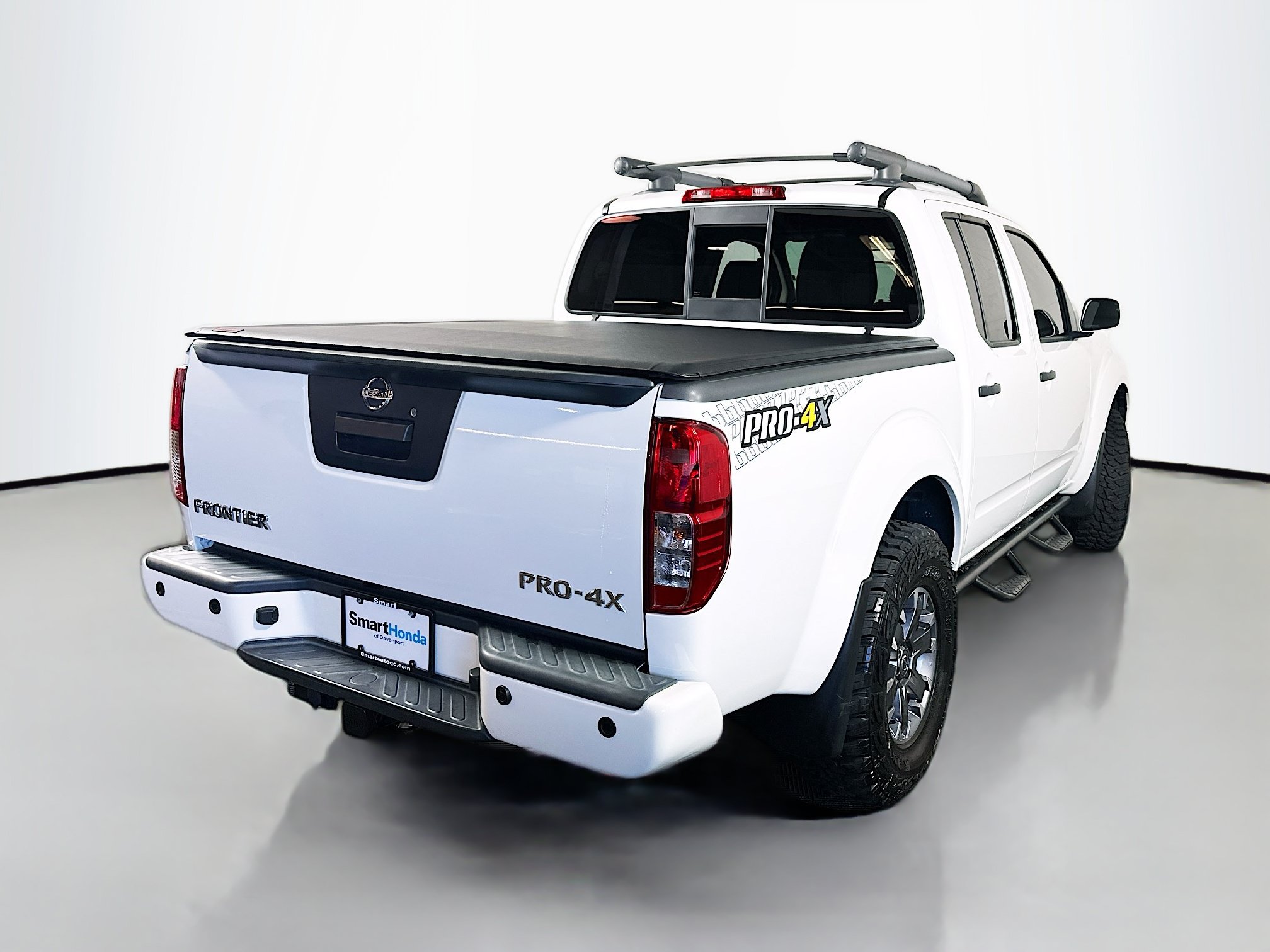 Used 2021 Nissan Frontier PRO-4X w/ Pro-4x Utility Package AWD/4WD image 7