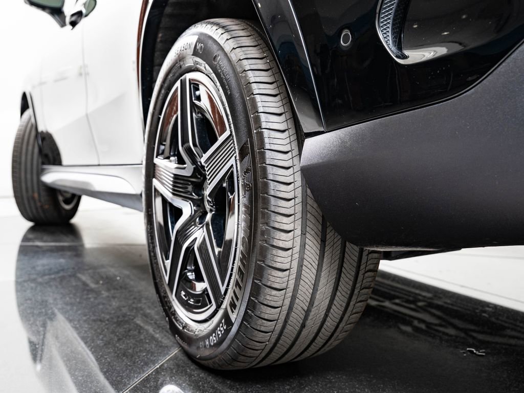 Certified 2025 Mercedes-Benz GLC 300 4MATIC image 48