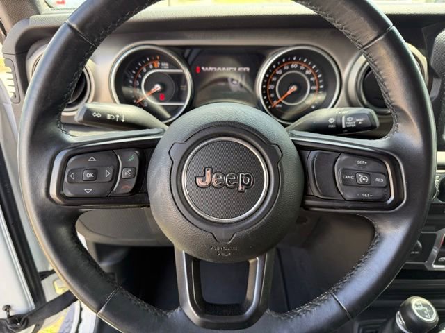 Used 2018 Jeep Wrangler Sport AWD/4WD image 13