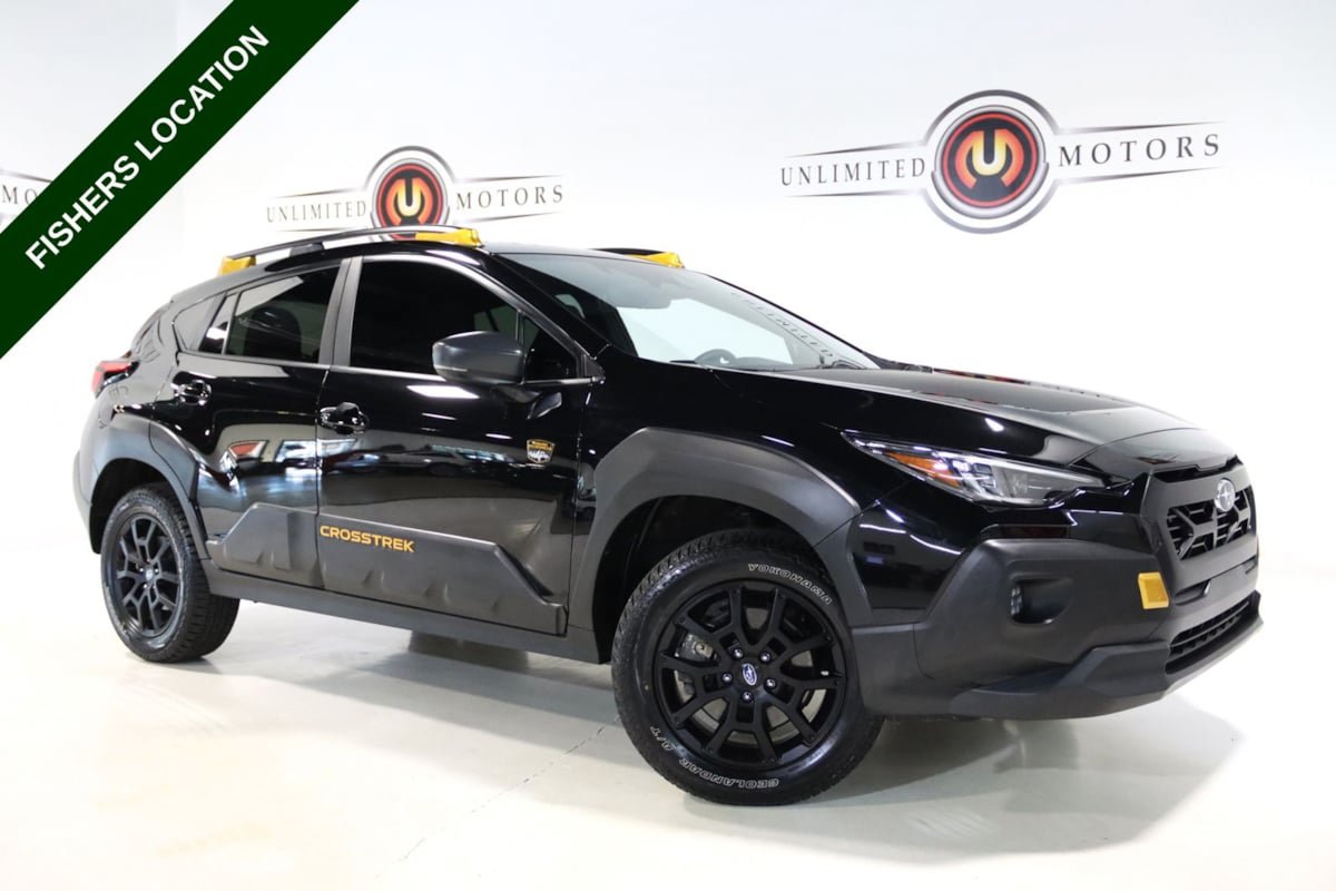 Used 2025 Subaru Crosstrek 2.5i Wilderness AWD/4WD image 1