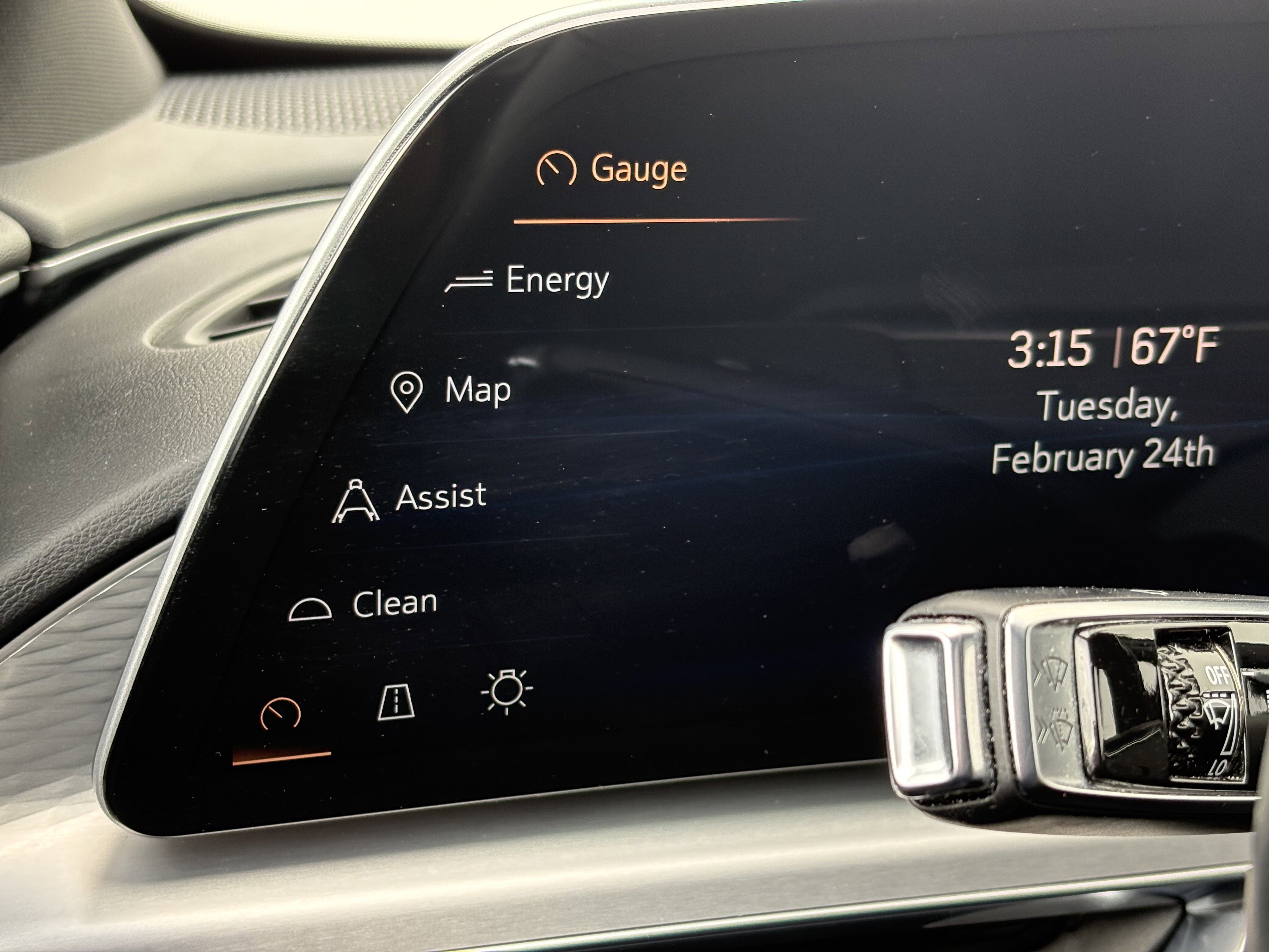 Certified 2024 Cadillac Lyriq Luxury w/ LPO, Floor Liner Package image 21