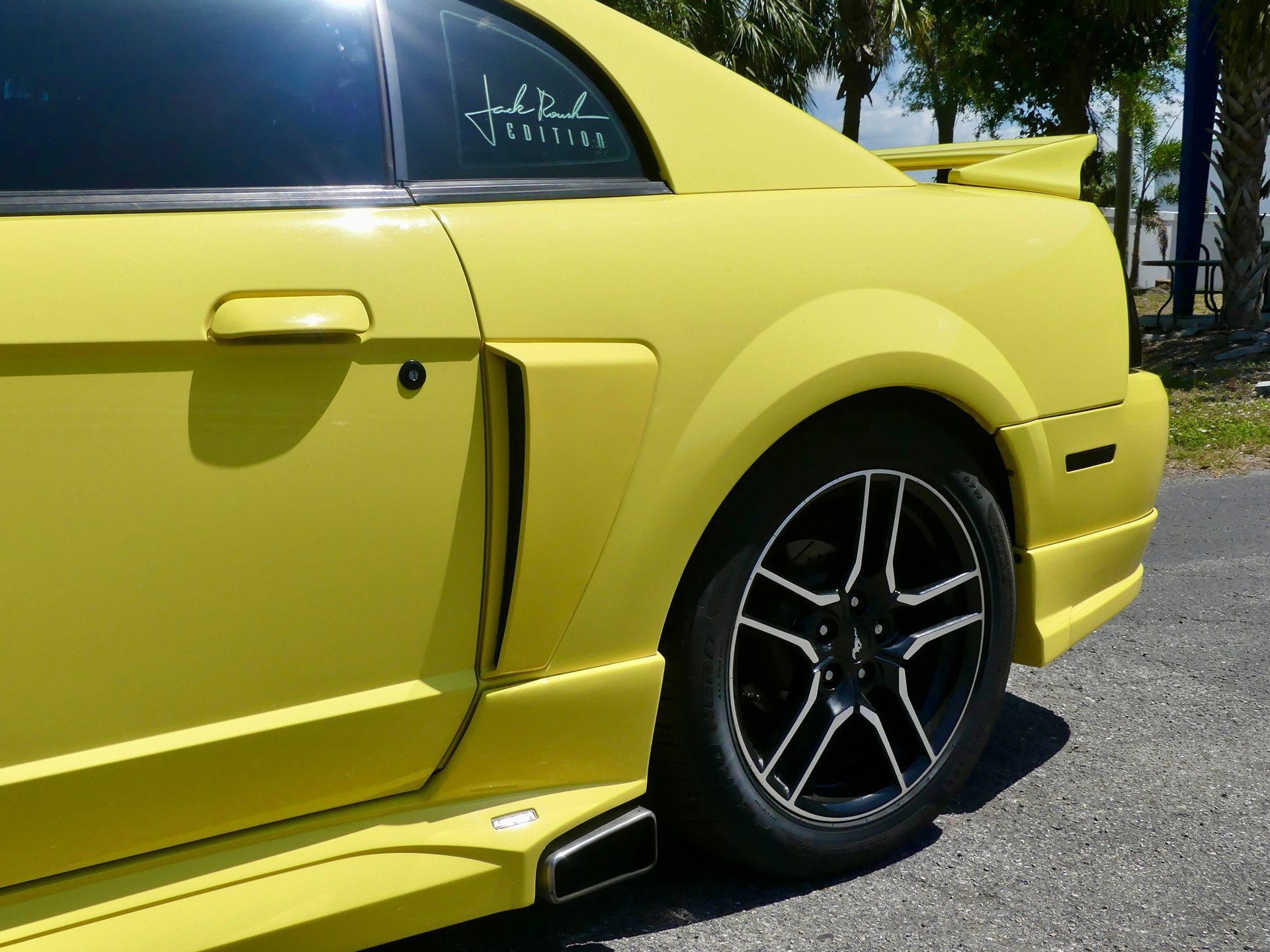 Used 2001 Ford Mustang GT RWD image 60
