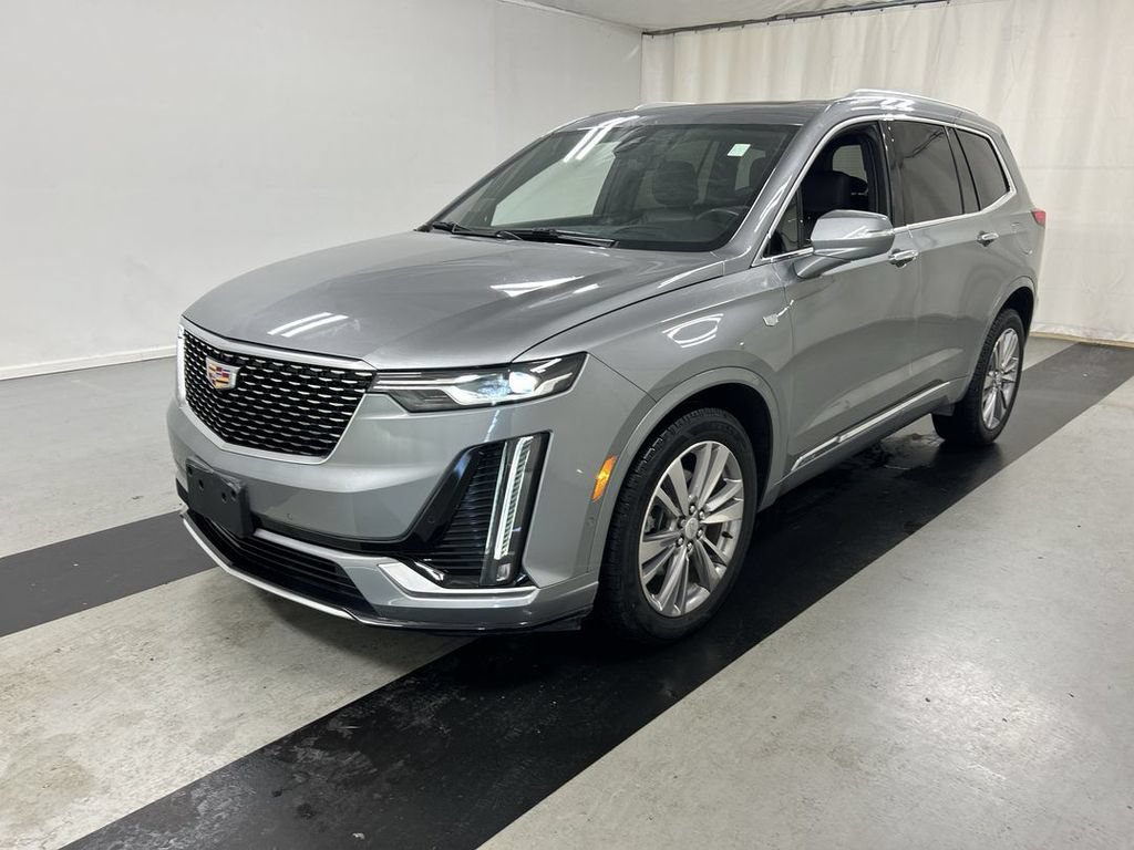 Used 2023 Cadillac XT6 Premium Luxury w/ Technology Package AWD/4WD image 5