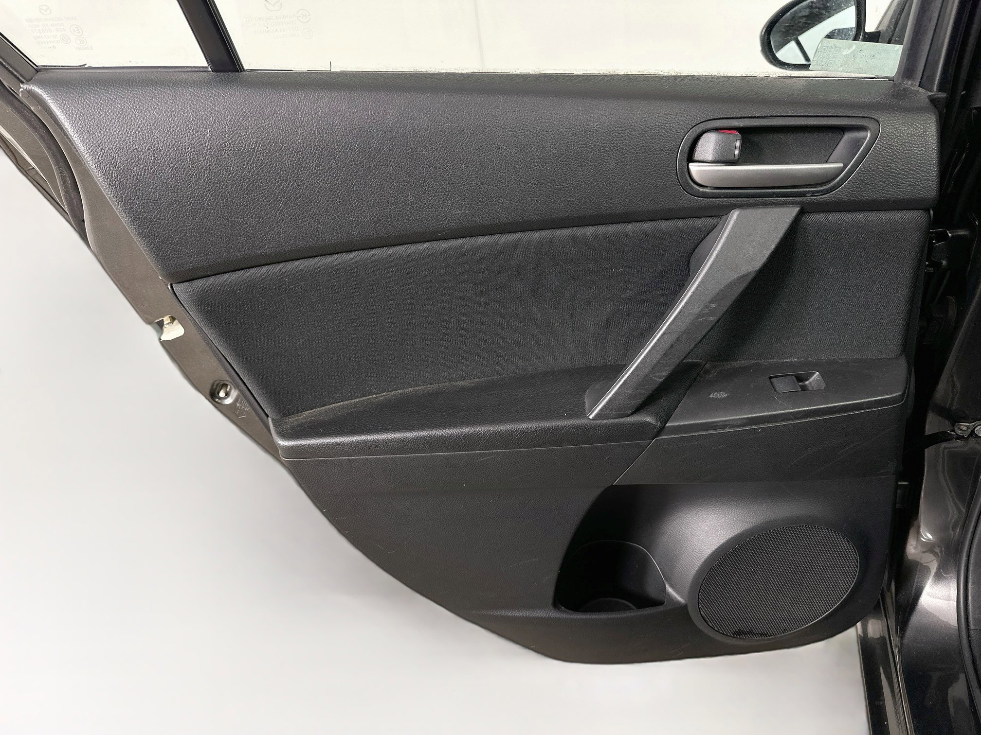 Used 2011 MAZDA MAZDA3 i Touring FWD image 24