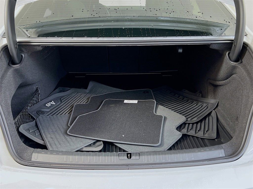 Used 2024 Audi A6 2.0T Premium w/ Convenience Package image 26