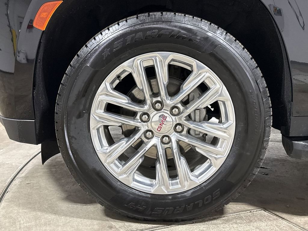 Used 2024 GMC Yukon SLT image 27