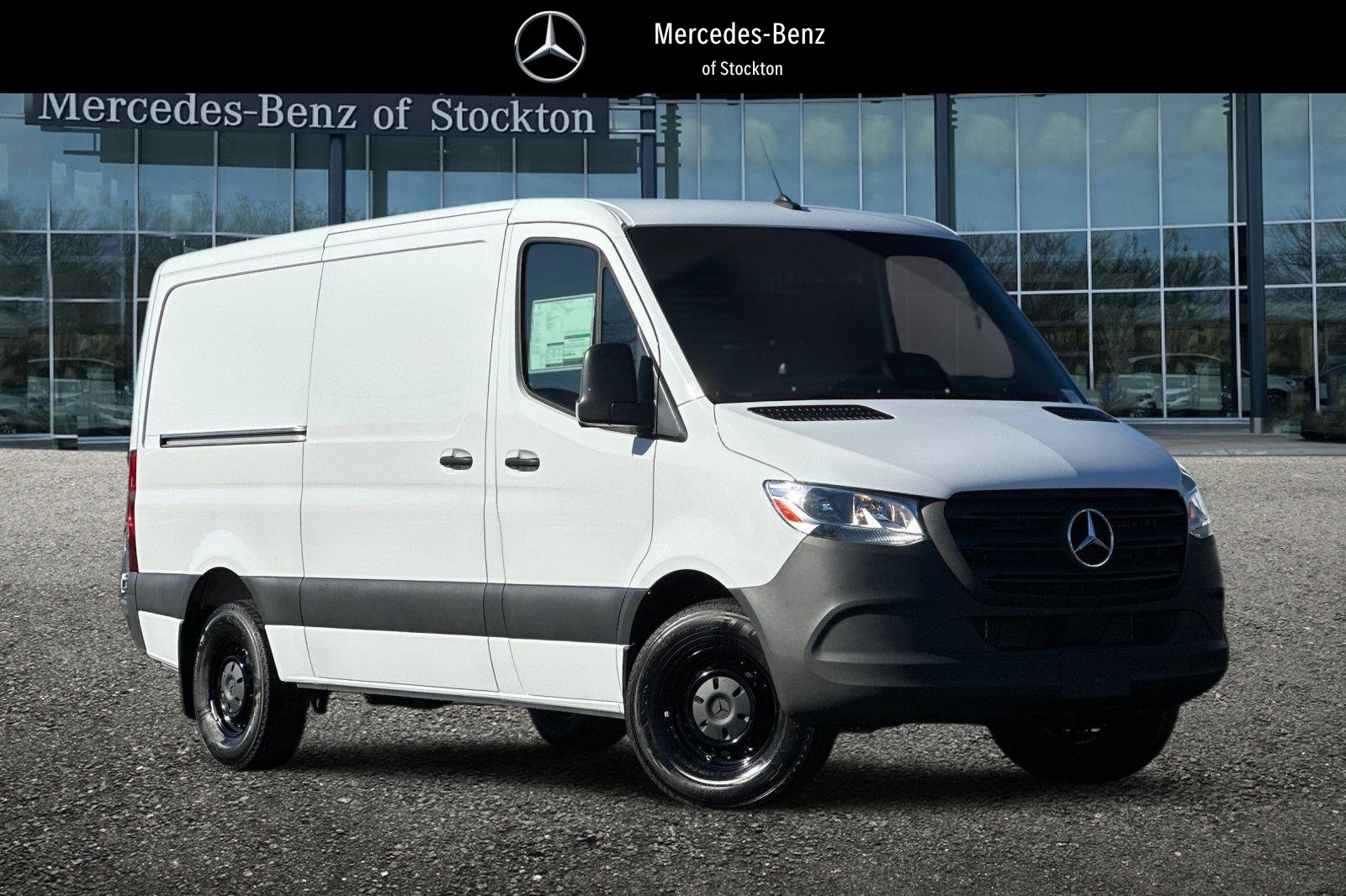 New 2025 Mercedes-Benz Sprinter 2500 image 1