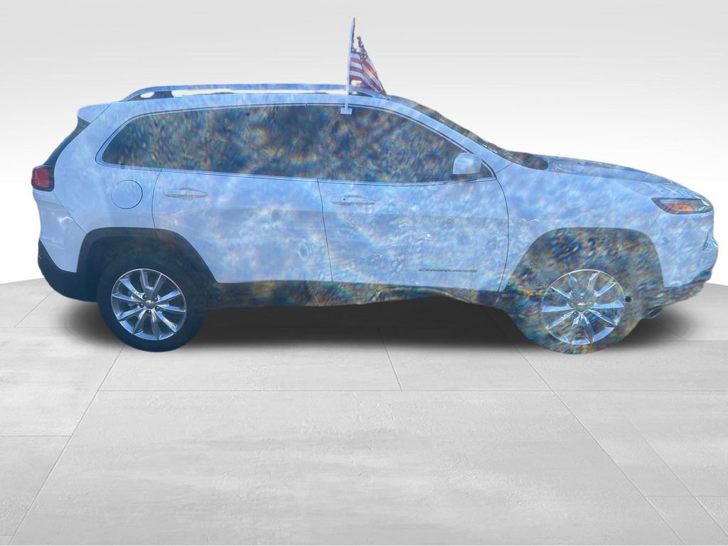 Used 2015 Jeep Cherokee Limited w/ Luxury Group FWD image 33