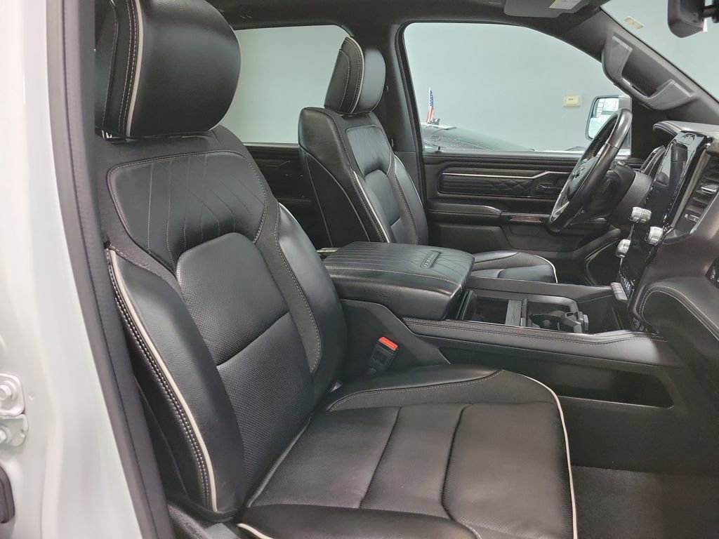 Used 2025 RAM 1500 Limited image 21