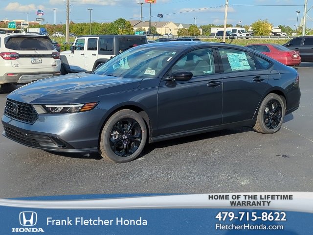 New 2025 Honda Accord SE image 1