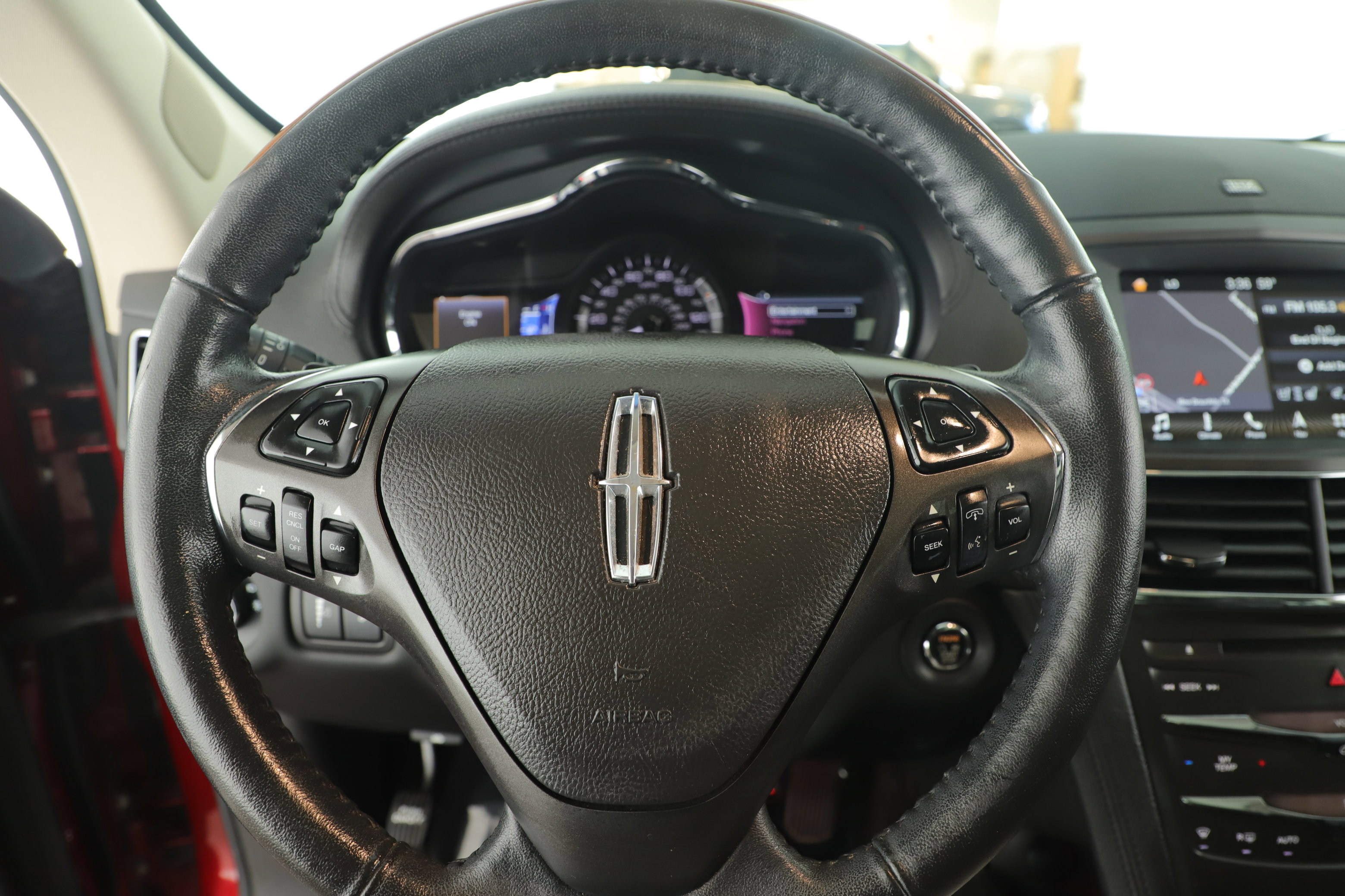 Used 2016 Lincoln MKT AWD w/ Equipment Group 201A image 12