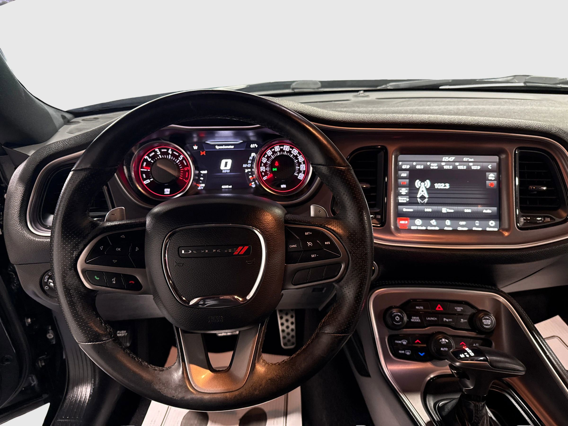 Used 2022 Dodge Challenger R/T Scat Pack w/ Plus Package RWD image 14