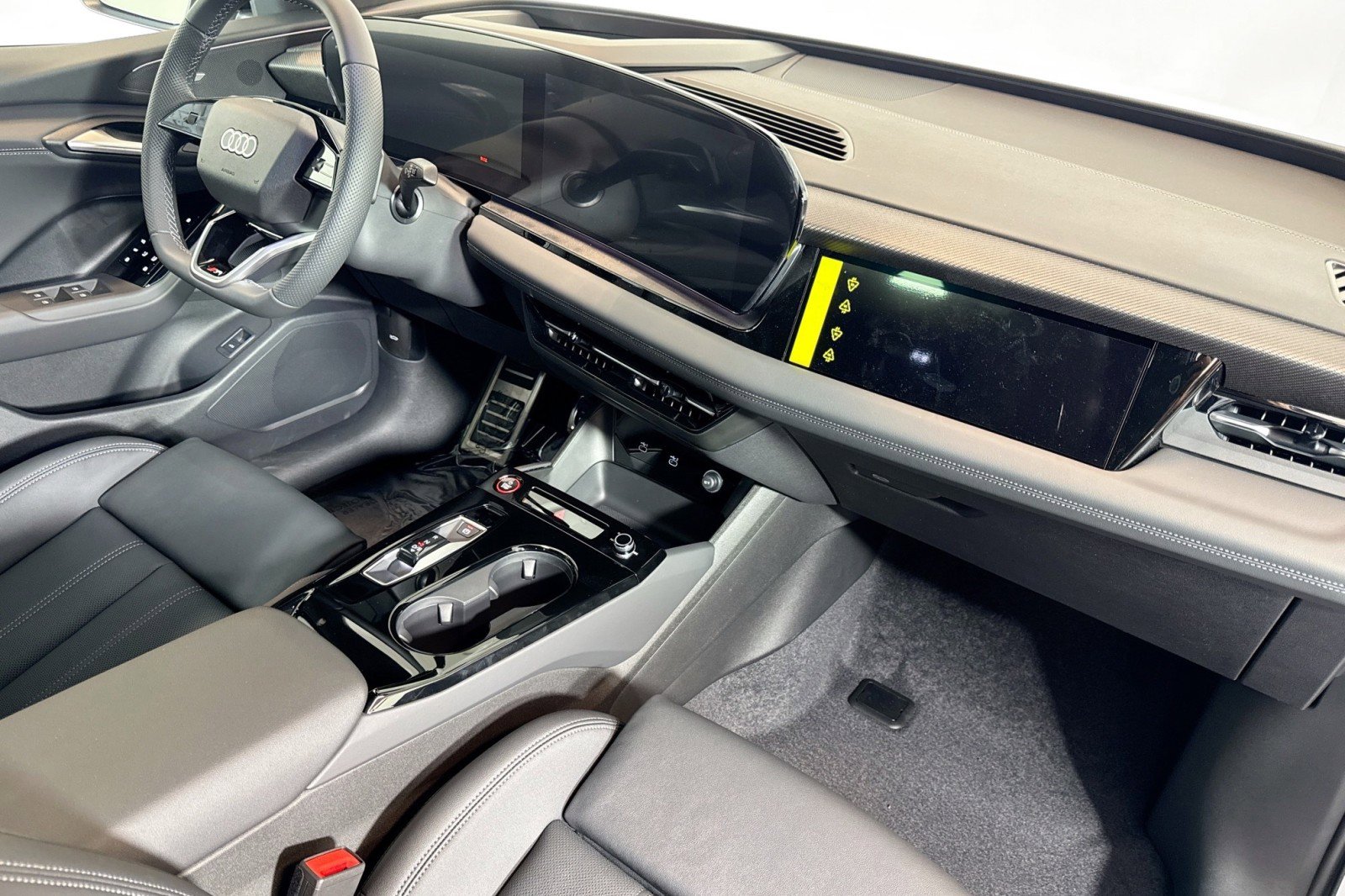 New 2027 Audi SQ6 e-tron Premium Plus AWD/4WD image 26