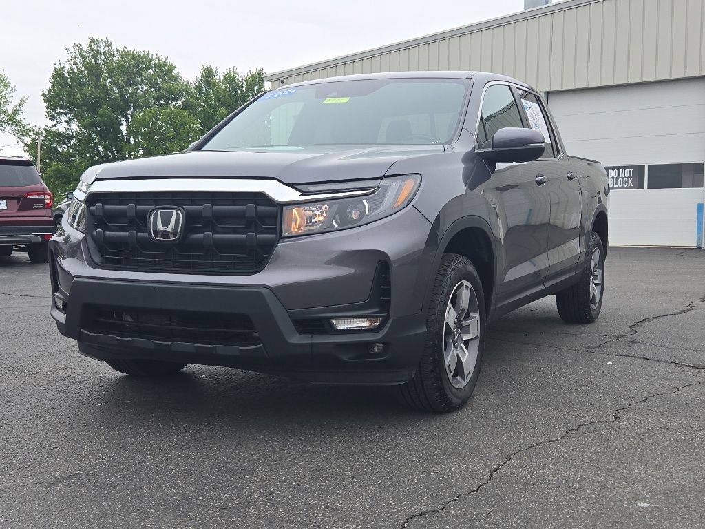 Certified 2024 Honda Ridgeline RTL image 3