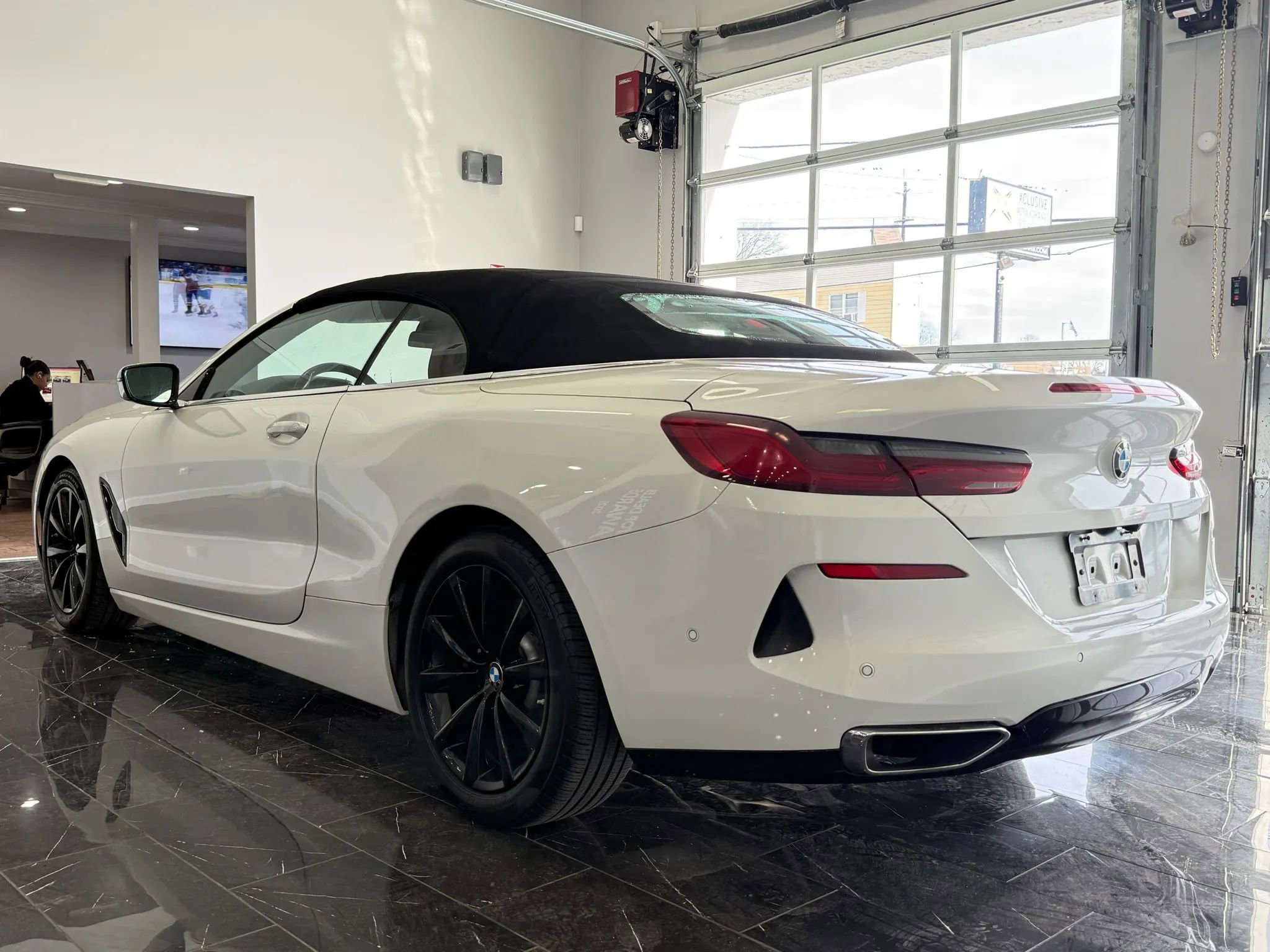 Used 2020 BMW 840i xDrive Convertible w/ Comfort Seating Package image 10