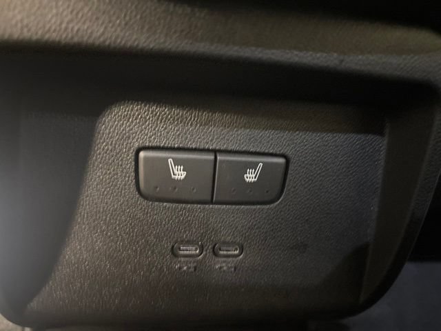 Used 2026 Chevrolet Equinox EV RS w/ Convenience Package II AWD/4WD image 19