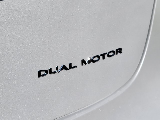Used 2022 Tesla Model 3 Long Range AWD/4WD image 23