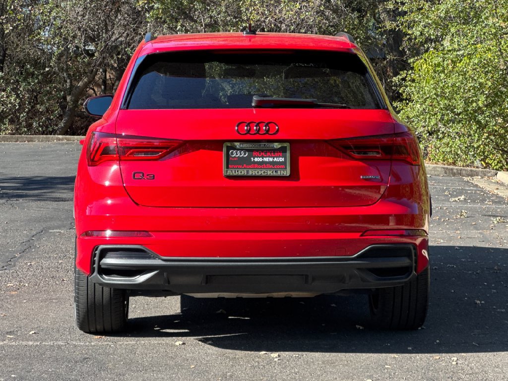 Used 2023 Audi Q3 2.0T Premium AWD/4WD image 6