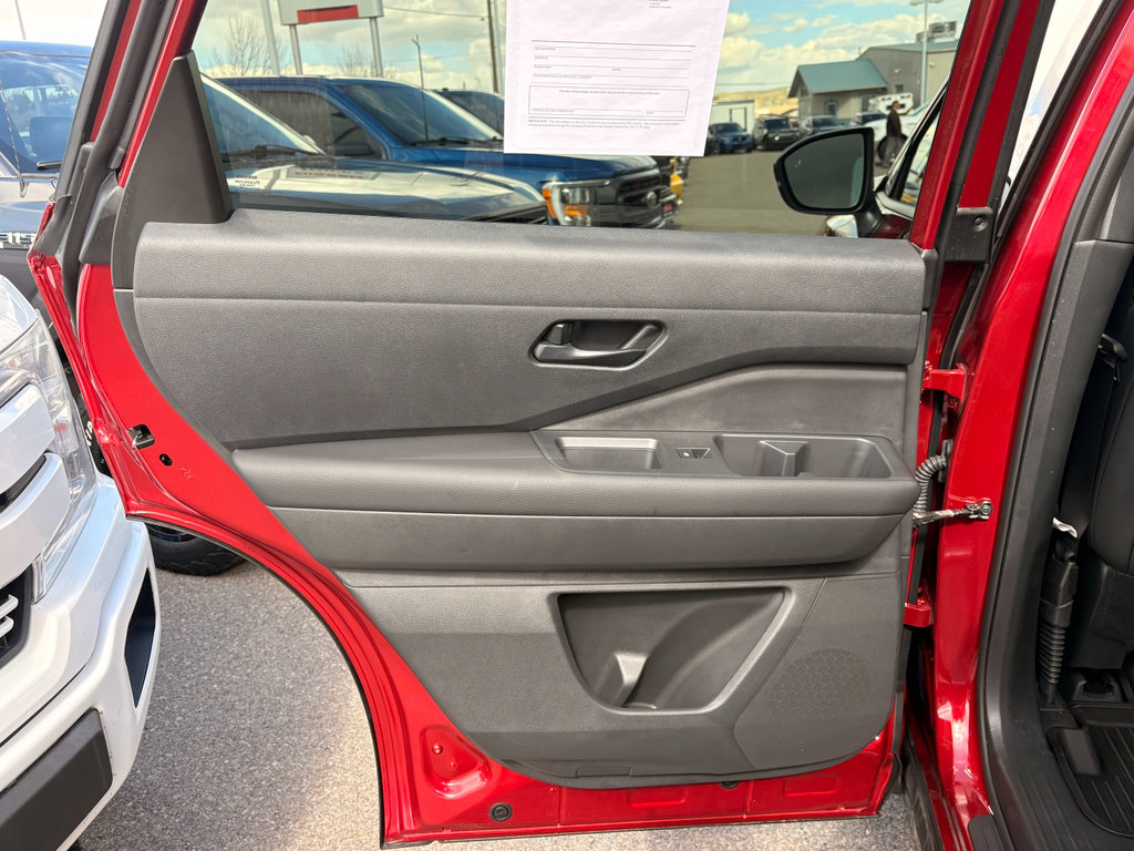 Certified 2025 Nissan Pathfinder Rock Creek AWD/4WD image 13