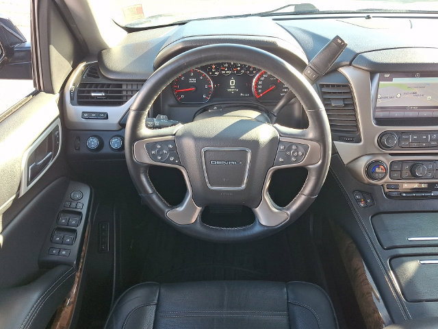 Used 2016 GMC Yukon XL Denali w/ Open Road Package AWD/4WD image 11