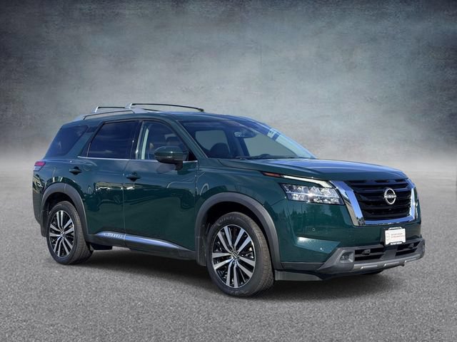 Used 2023 Nissan Pathfinder Platinum