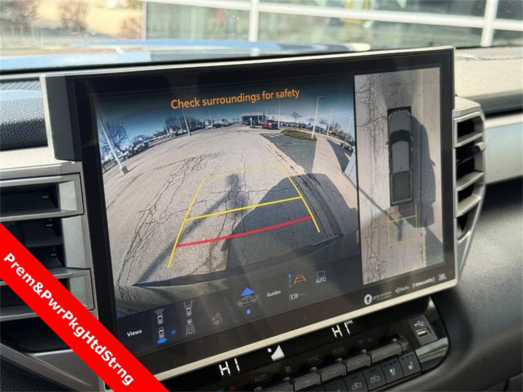 Used 2024 Toyota Tundra Limited image 25