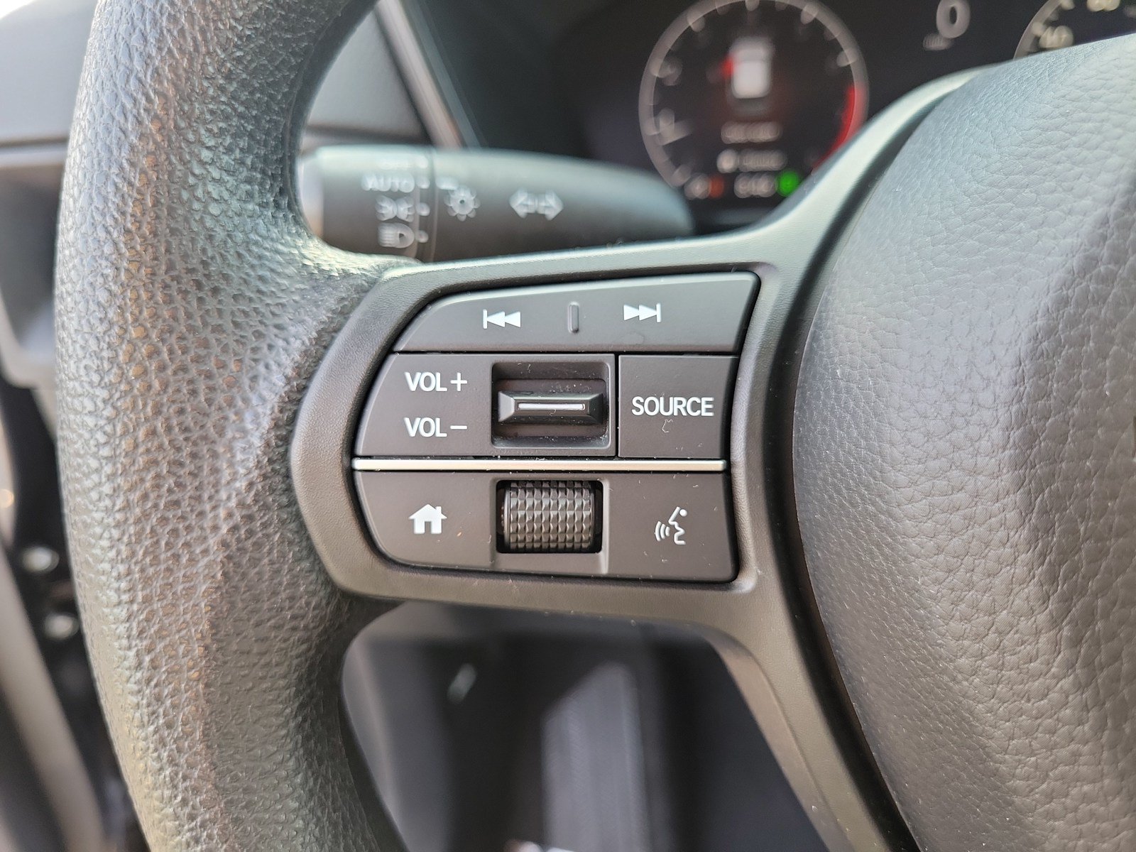 Used 2024 Honda CR-V EX image 18