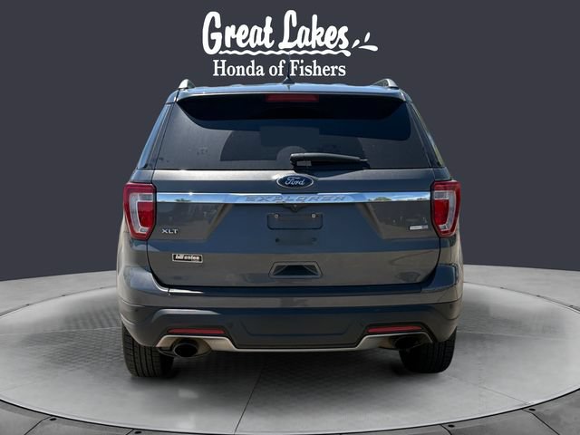 Used 2019 Ford Explorer XLT w/ Equipment Group 202A AWD/4WD image 4