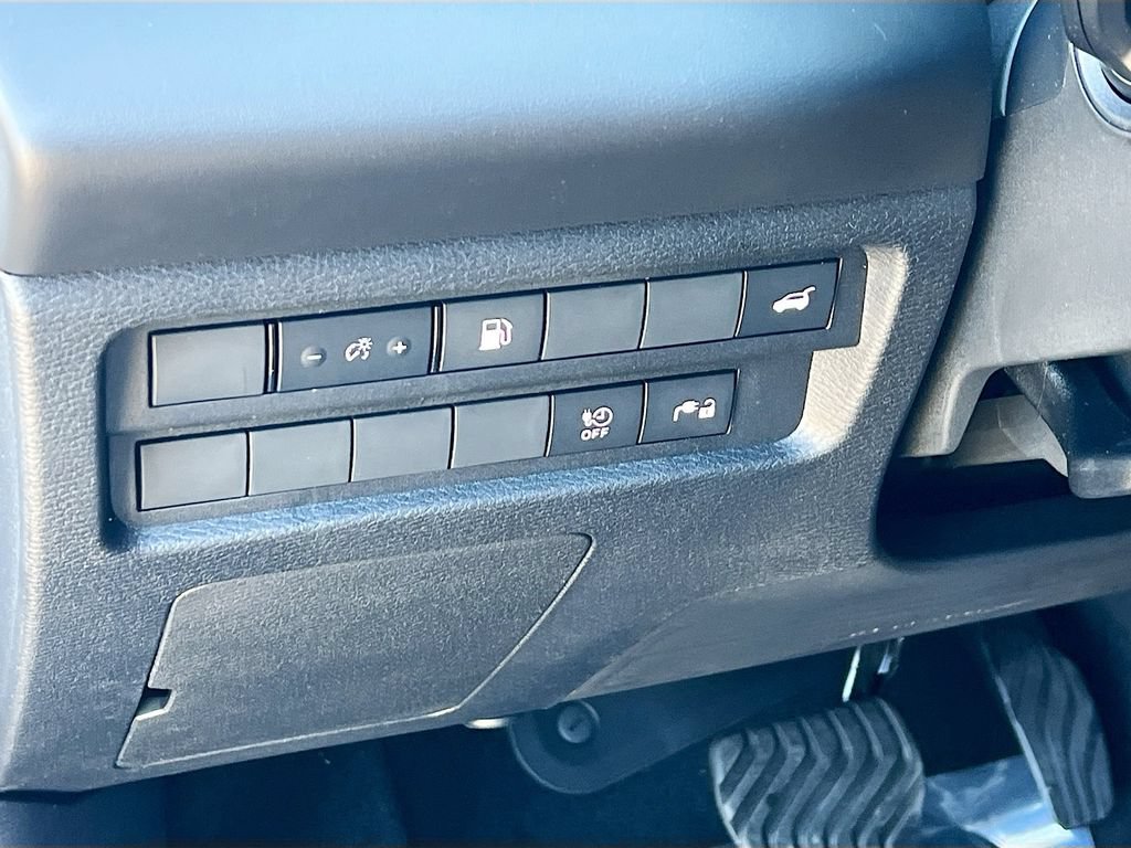 New 2026 Nissan Rogue SL AWD/4WD image 10