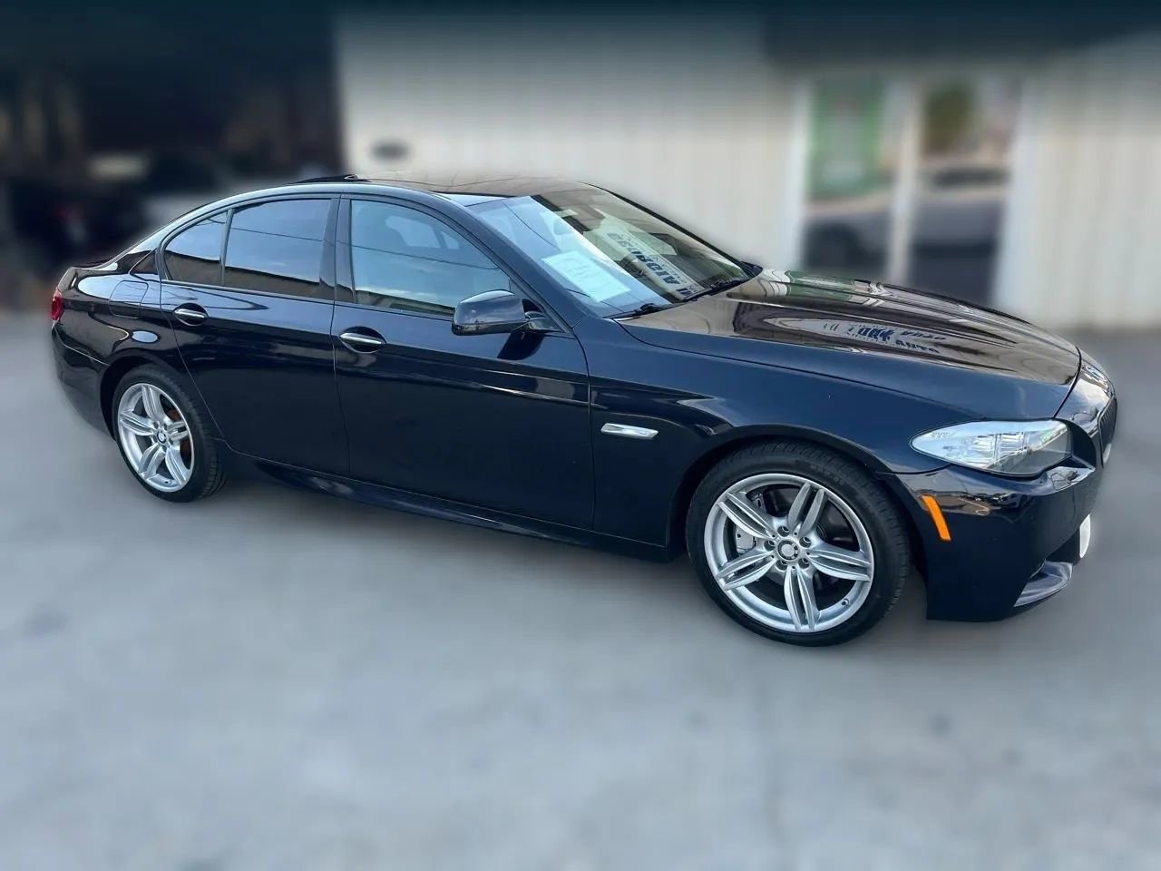 Used 2013 BMW 550i xDrive Sedan AWD/4WD image 11